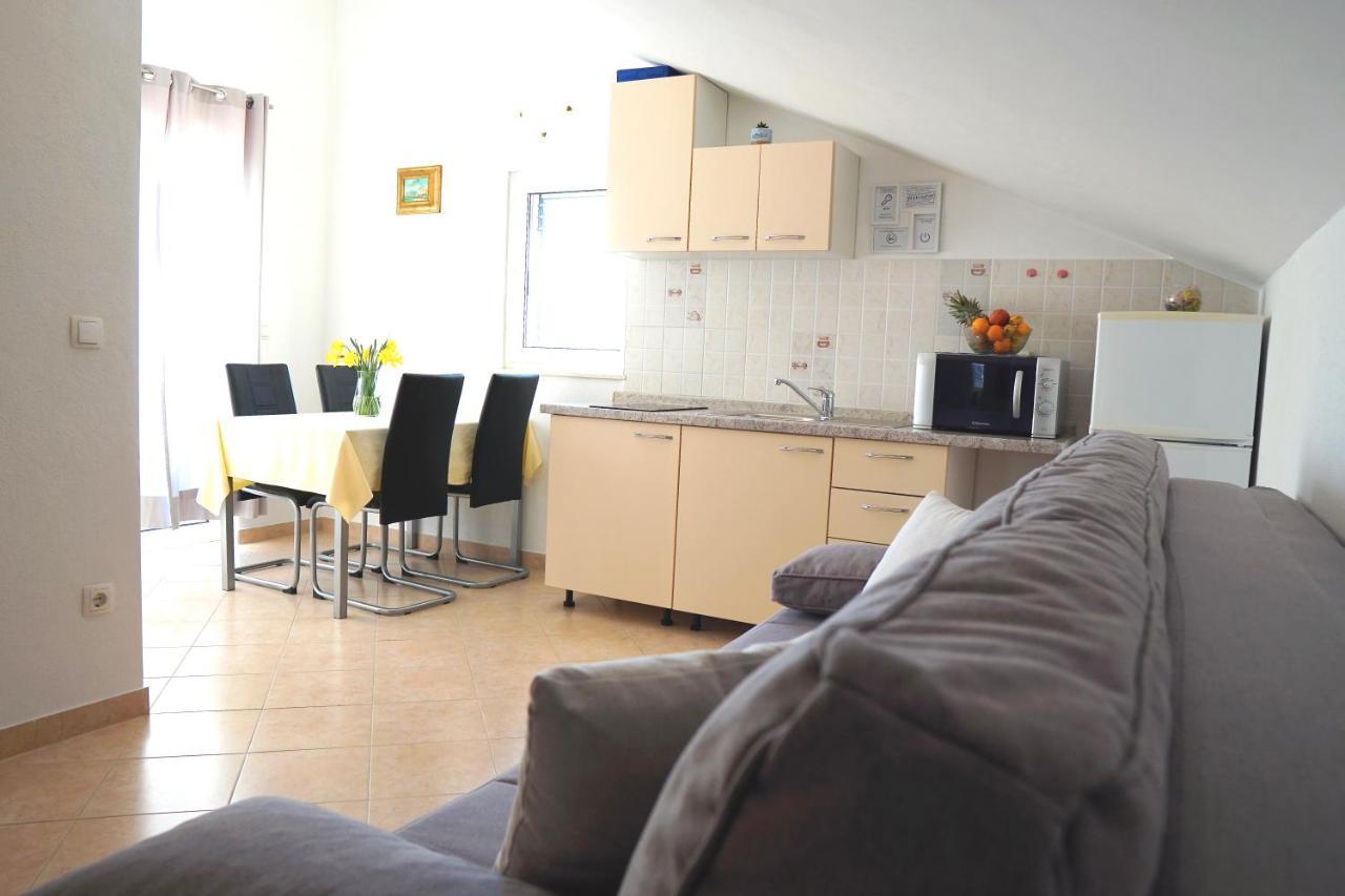 Cvita Apartments Trogir Exterior photo